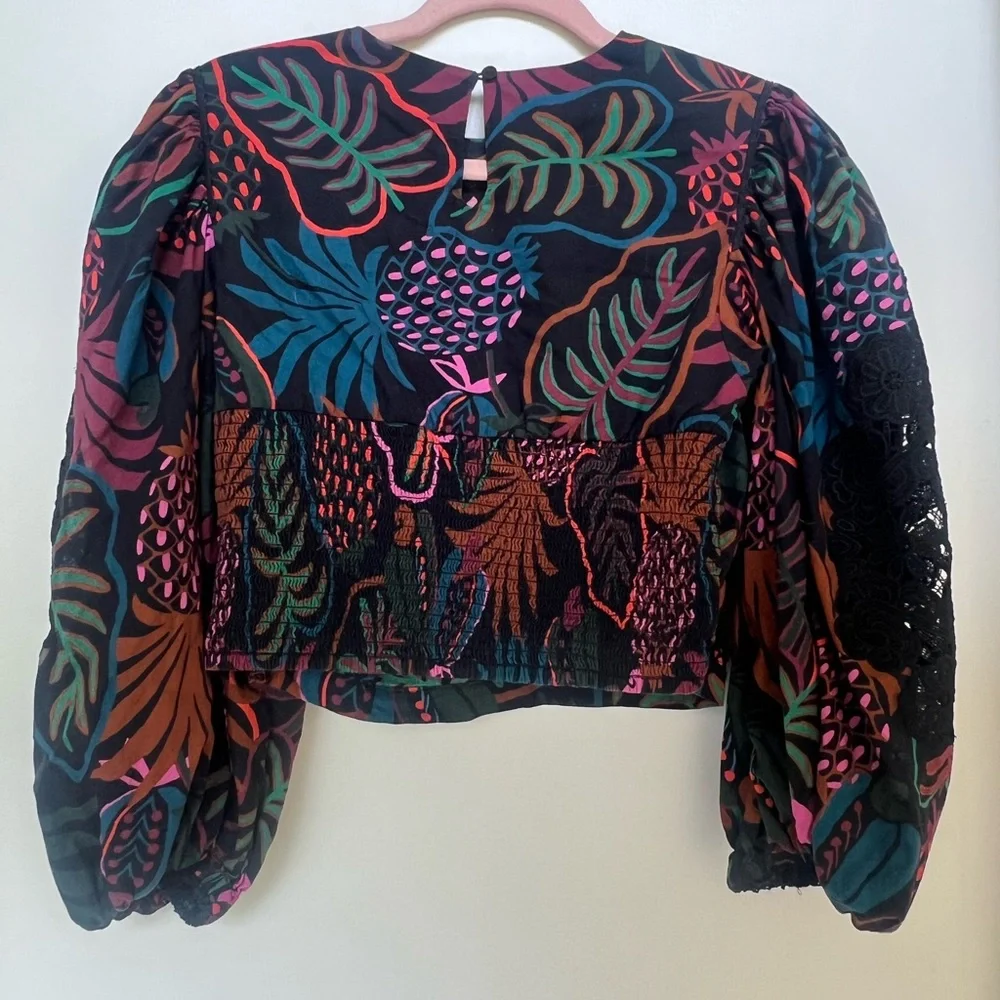 FARM Rio Multicolor Tropical Puff Sleeve Blouse - Picture 4 of 4